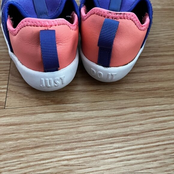 Nike Running Shoes Toddler Girls Size 7C Slide On Purple and Pink - Picture 3 of 6